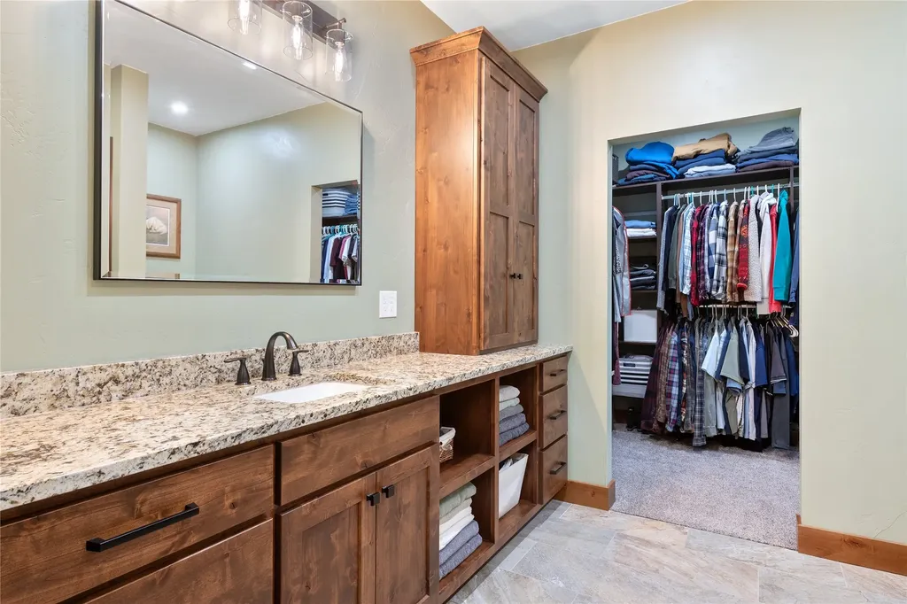 528 Quarter Circle Cross Drive St Regis MT 59866