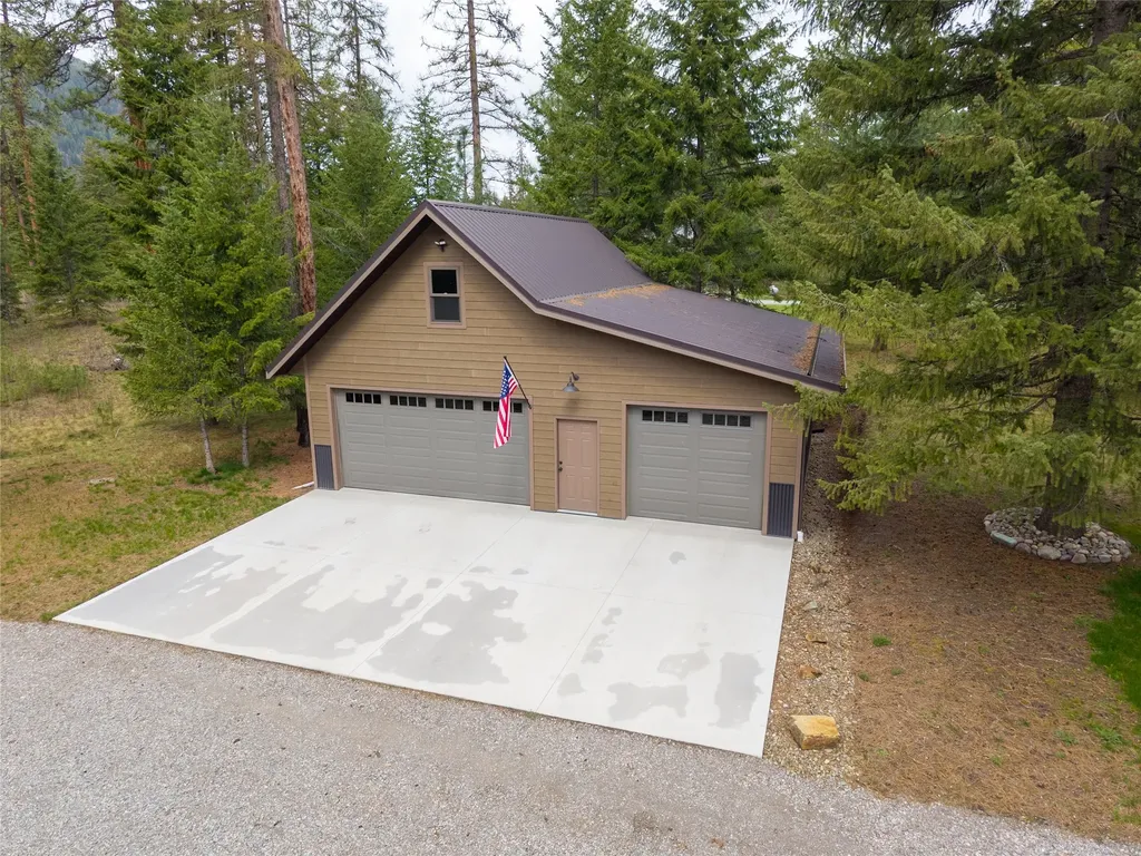 528 Quarter Circle Cross Drive St Regis MT 59866