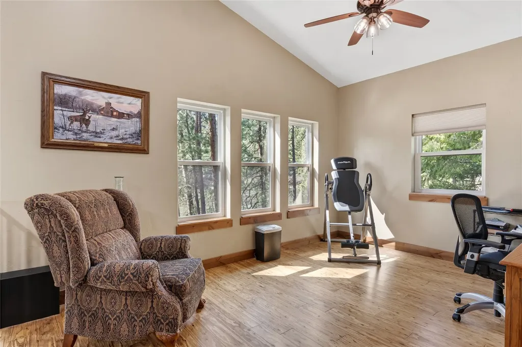 528 Quarter Circle Cross Drive St Regis MT 59866