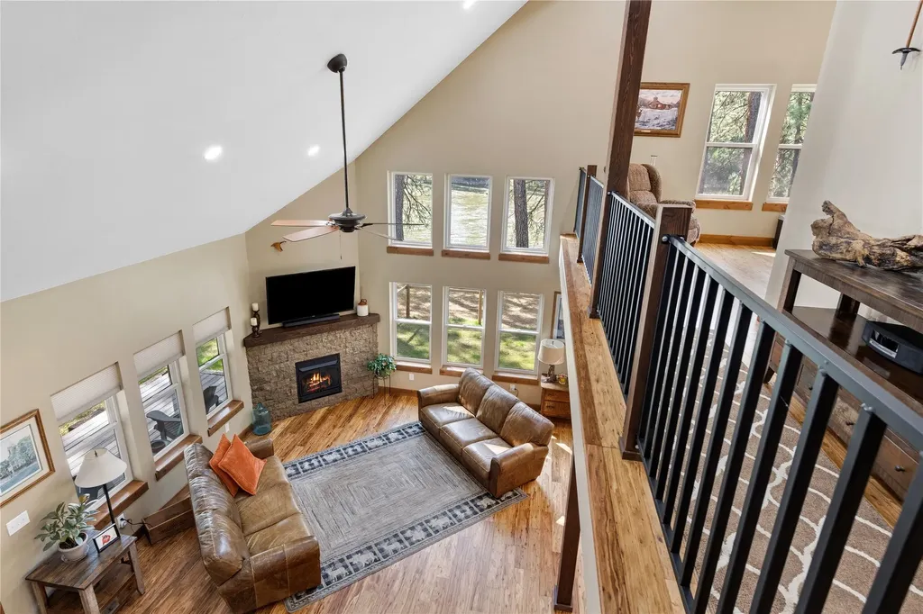 528 Quarter Circle Cross Drive St Regis MT 59866