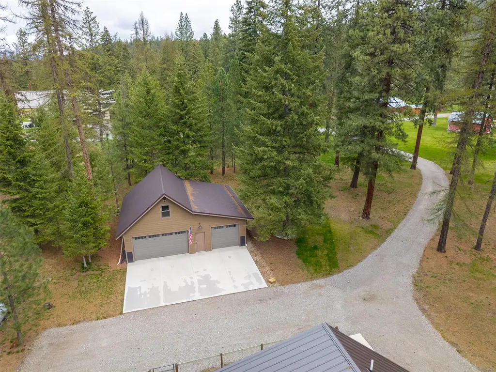 528 Quarter Circle Cross Drive St Regis MT 59866