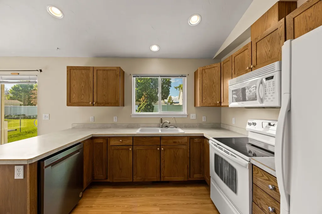 73 W Northview Loop Kalispell MT 59901