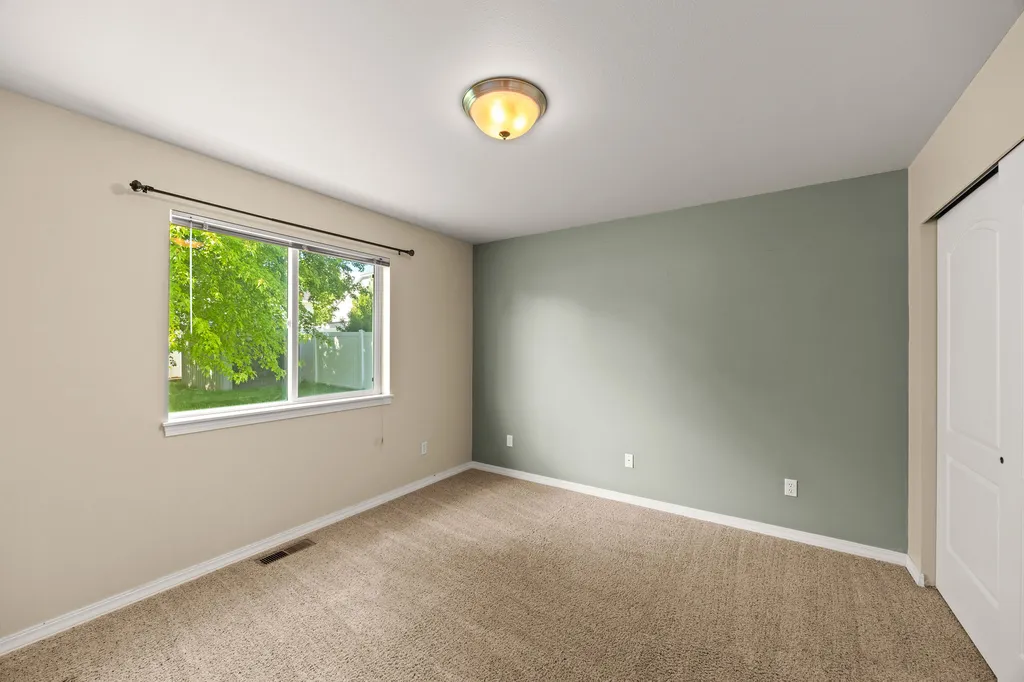 73 W Northview Loop Kalispell MT 59901