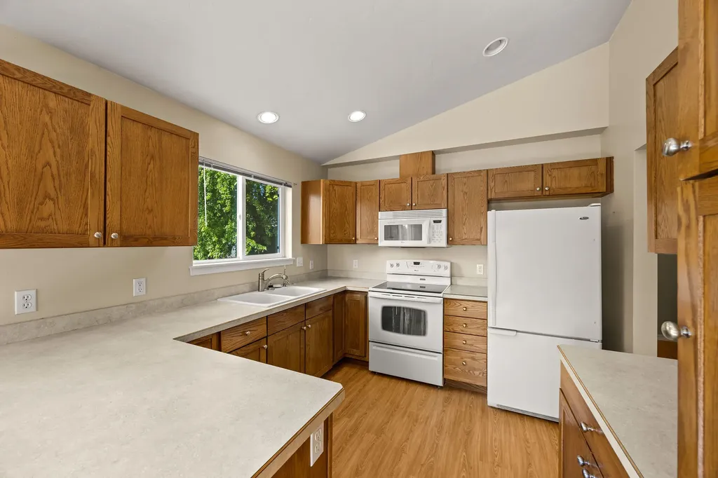 73 W Northview Loop Kalispell MT 59901