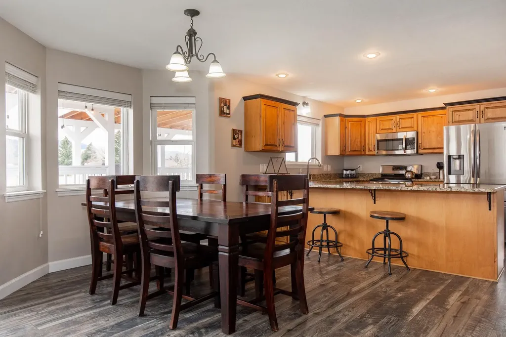 8116 Alamosa Circle Bozeman MT 59718