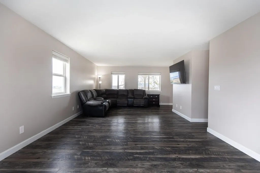 8116 Alamosa Circle Bozeman MT 59718