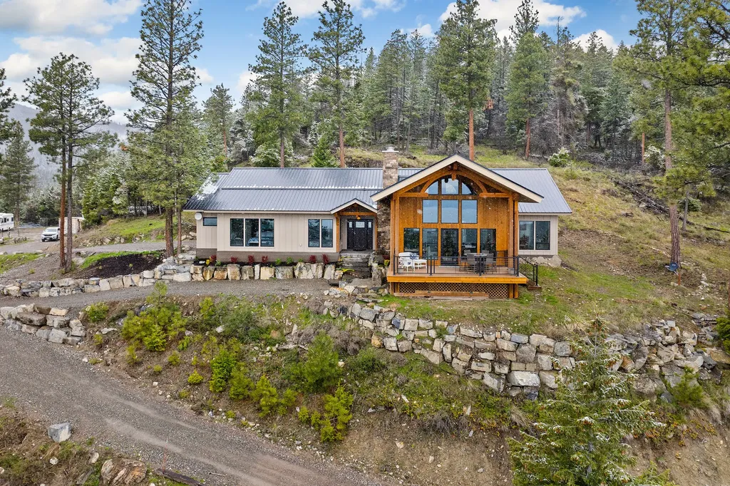 1277 Bierney Creek Road Lakeside MT 59922