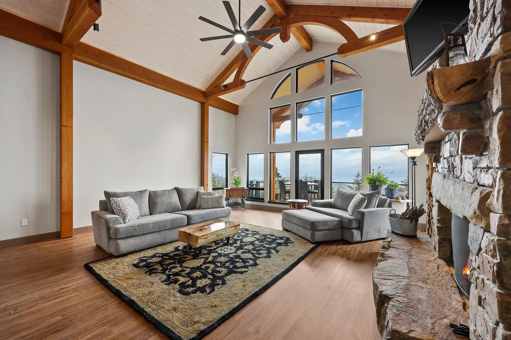 1277 Bierney Creek Road Lakeside MT 59922