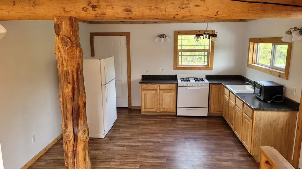 9411/9415 Lost Prairie Road Marion MT 59925
