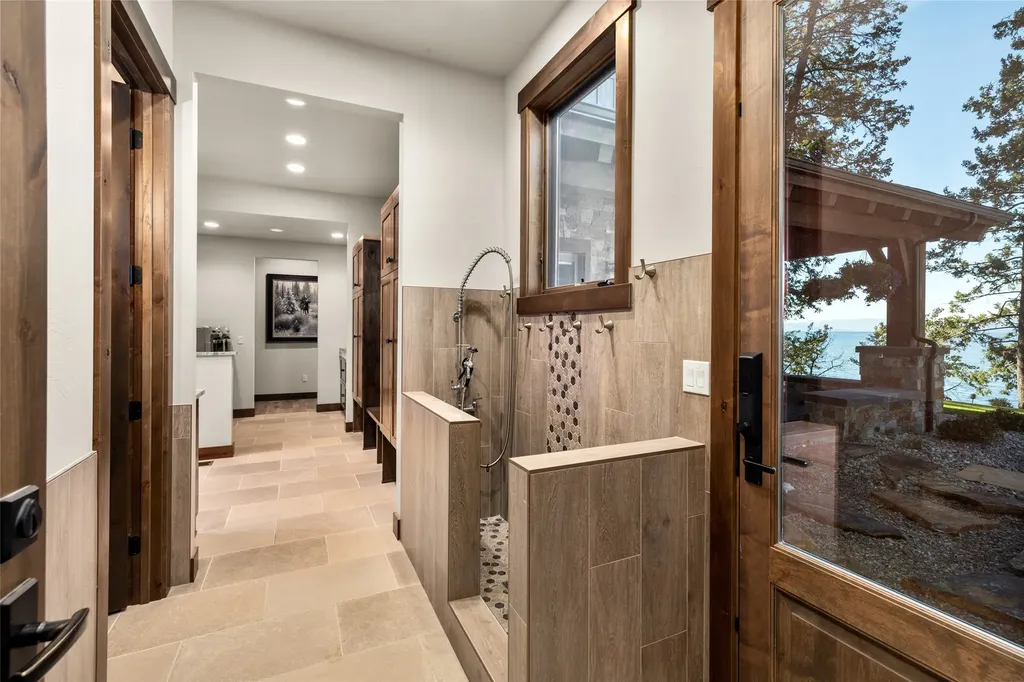 32187 Bear Grass Lane Bigfork MT 59911