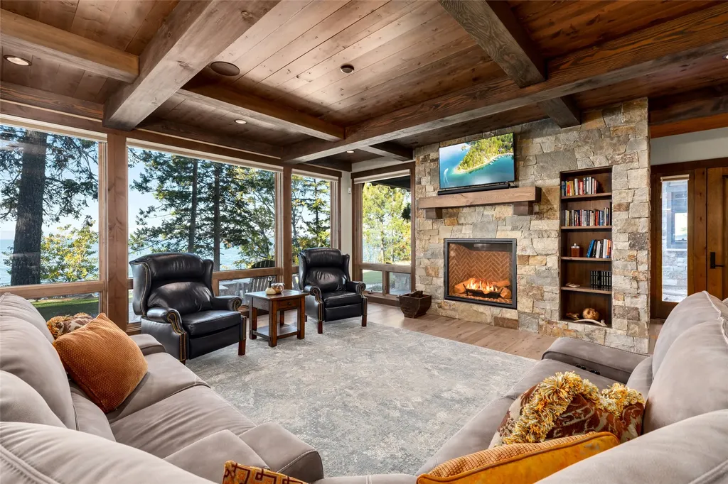 32187 Bear Grass Lane Bigfork MT 59911