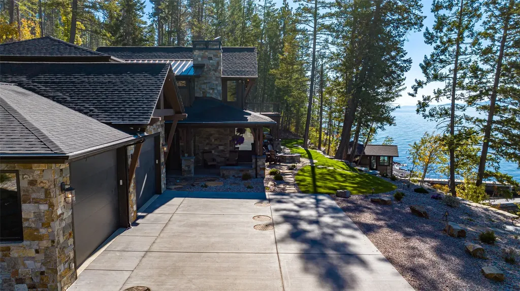 32187 Bear Grass Lane Bigfork MT 59911