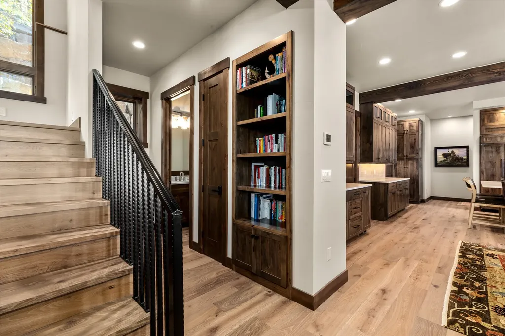 32187 Bear Grass Lane Bigfork MT 59911