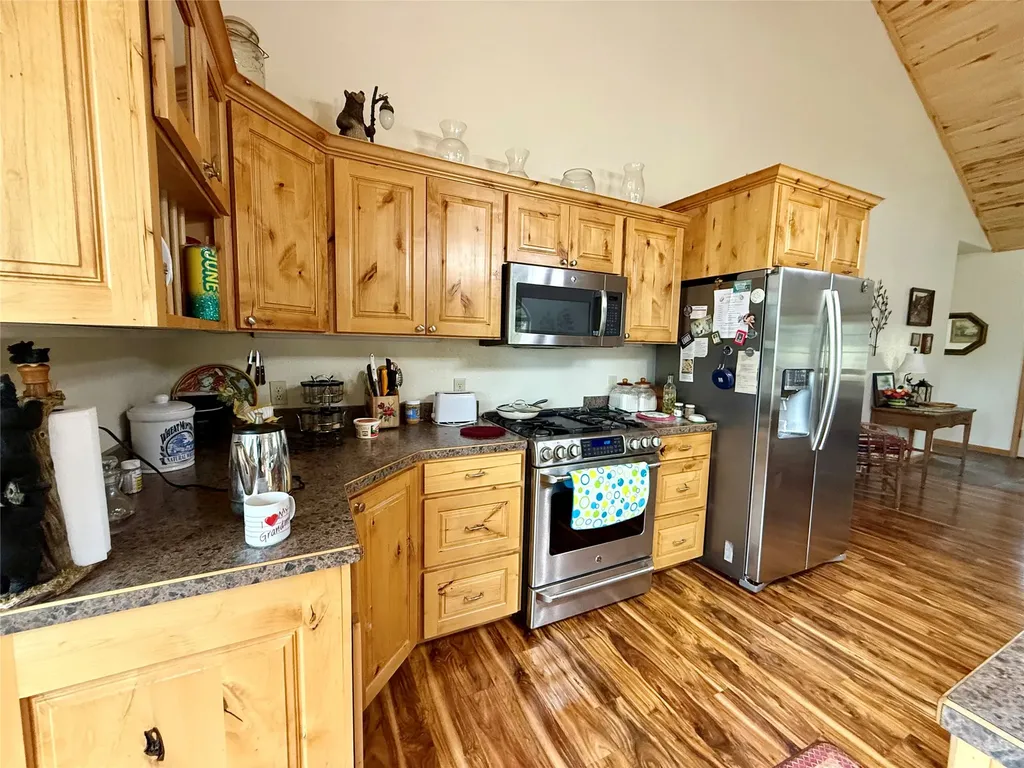 41 Blue Slide Road Trout Creek MT 59874