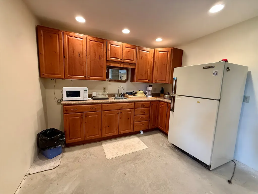 41 Blue Slide Road Trout Creek MT 59874