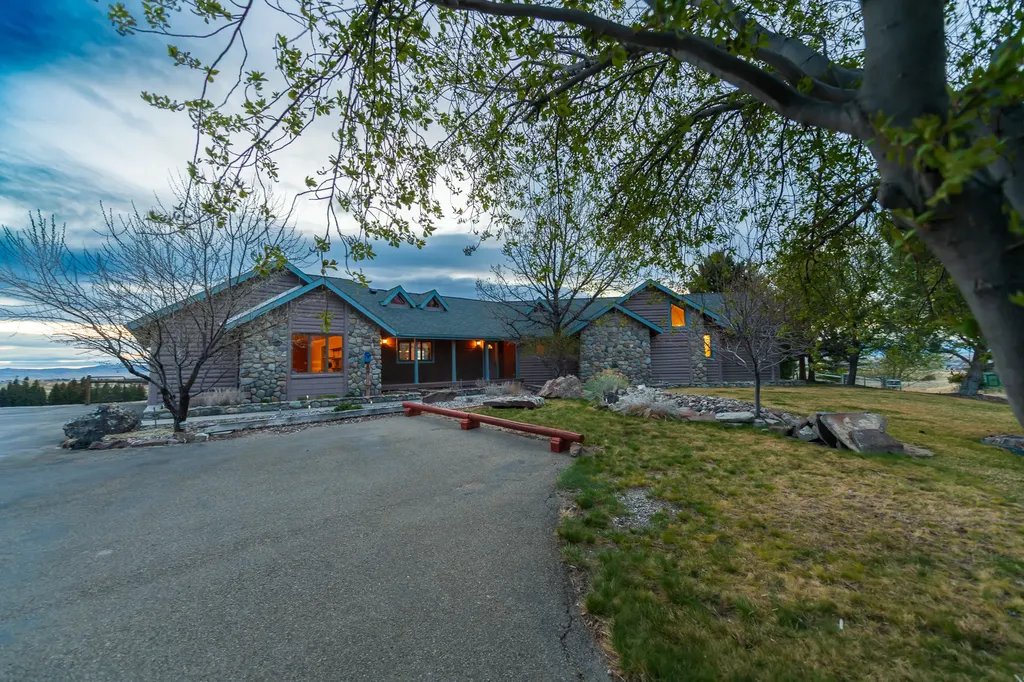 188 Fox Ridge Drive Dillon MT 59725