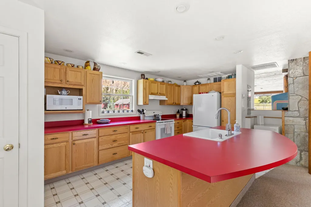 30 Cascade Avenue Monarch MT 59463