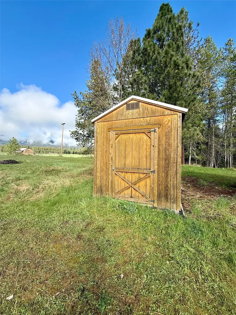 4113 Mount Highway 200 Trout Creek MT 59874