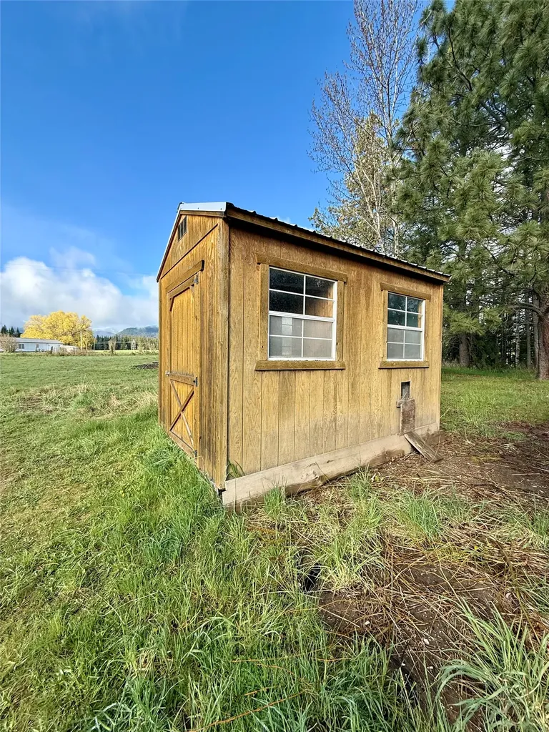 4113 Mount Highway 200 Trout Creek MT 59874