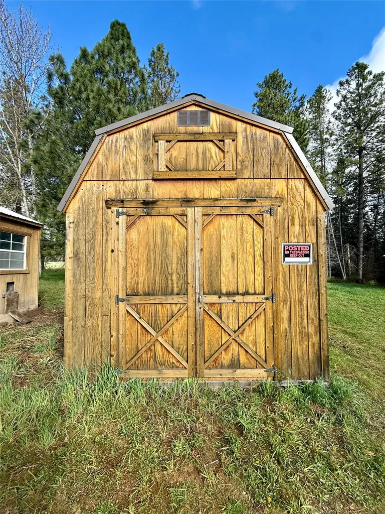 4113 Mount Highway 200 Trout Creek MT 59874