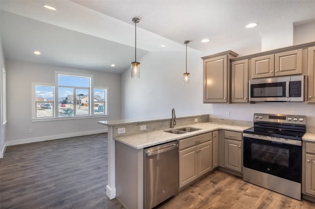 2755 Lone Chief Loop Helena MT 59601