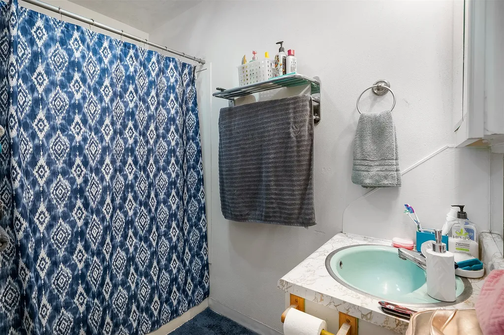 105 11th Avenue W Polson MT 59860