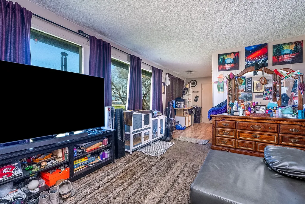 105 11th Avenue W Polson MT 59860