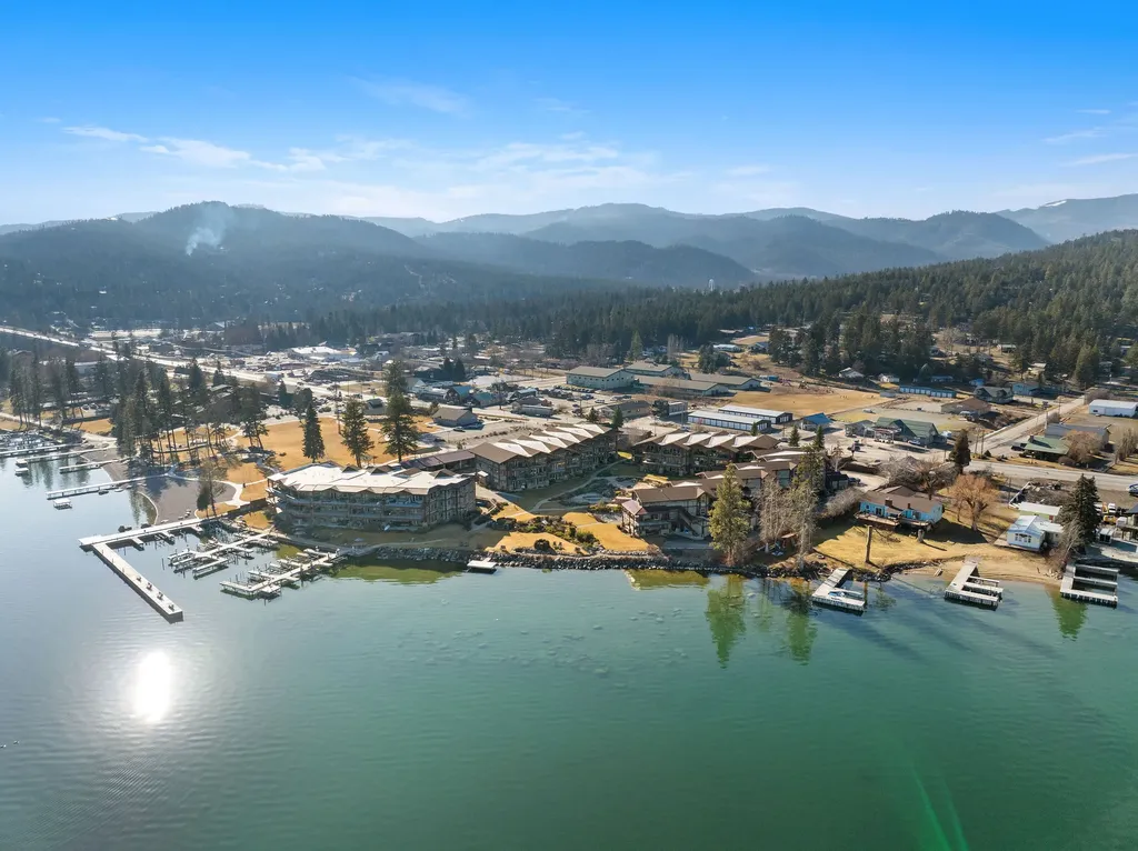 7175 Us Hwy 93 S Lakeside MT 59922