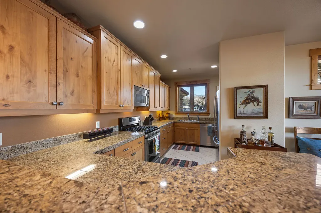 7175 Us Hwy 93 S Lakeside MT 59922