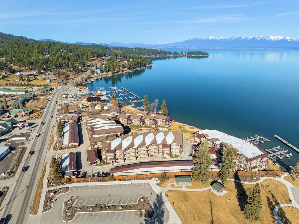 7175 Us Hwy 93 S Lakeside MT 59922