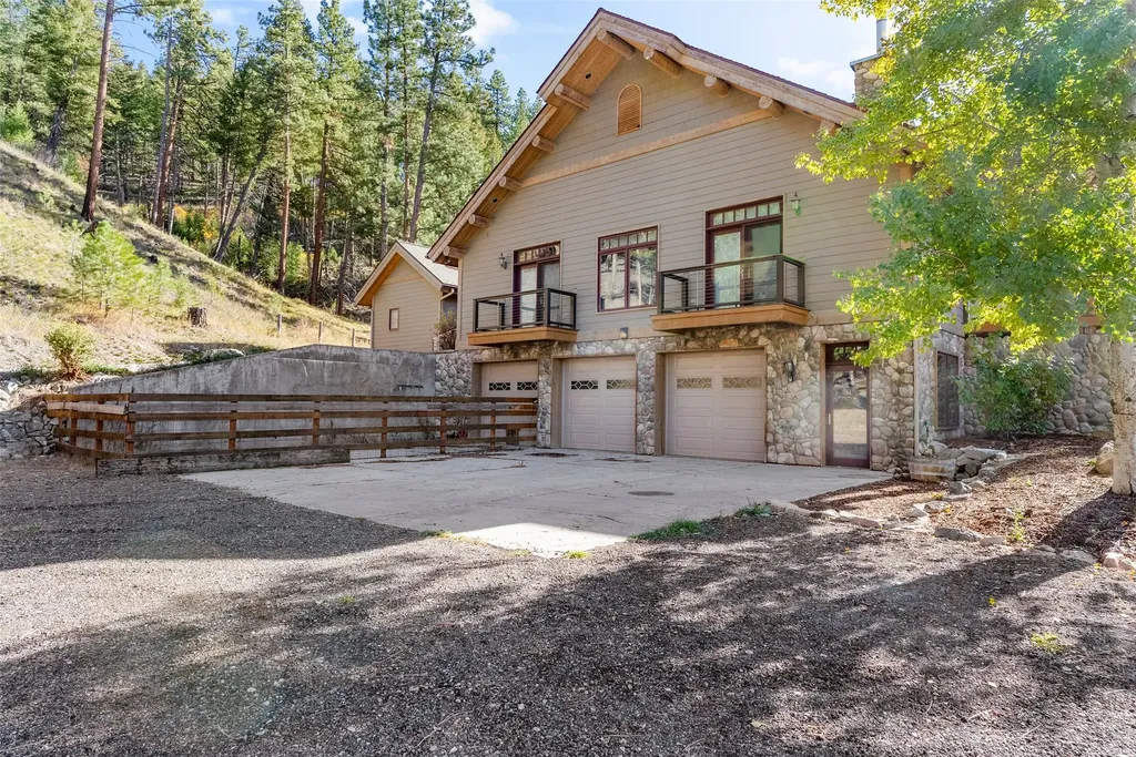 7802 Us Highway 93 S Sula MT 59871