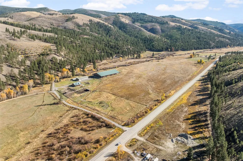 7802 Us Highway 93 S Sula MT 59871