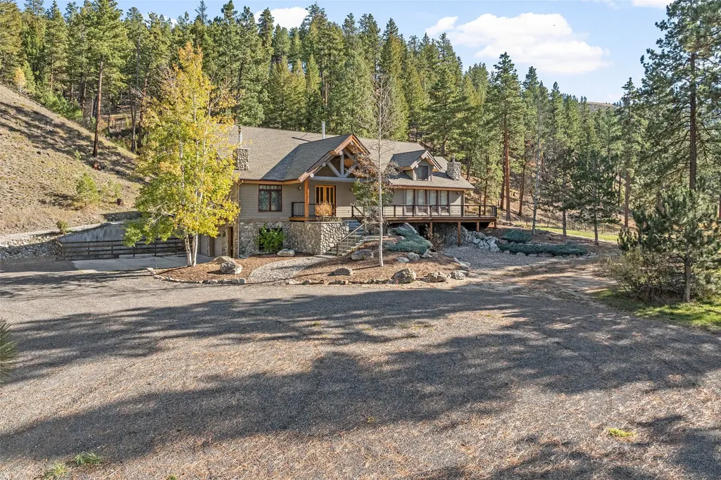 7802 Us Highway 93 S Sula MT 59871