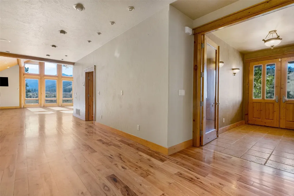 7802 Us Highway 93 S Sula MT 59871