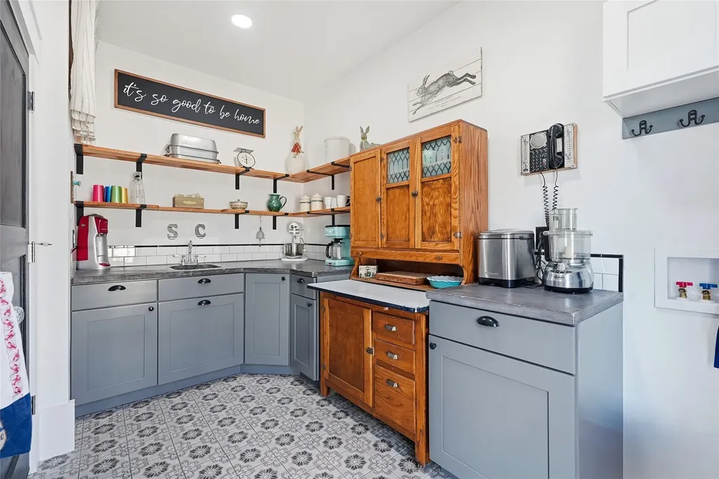 40109 Majestic Court Polson MT 59860