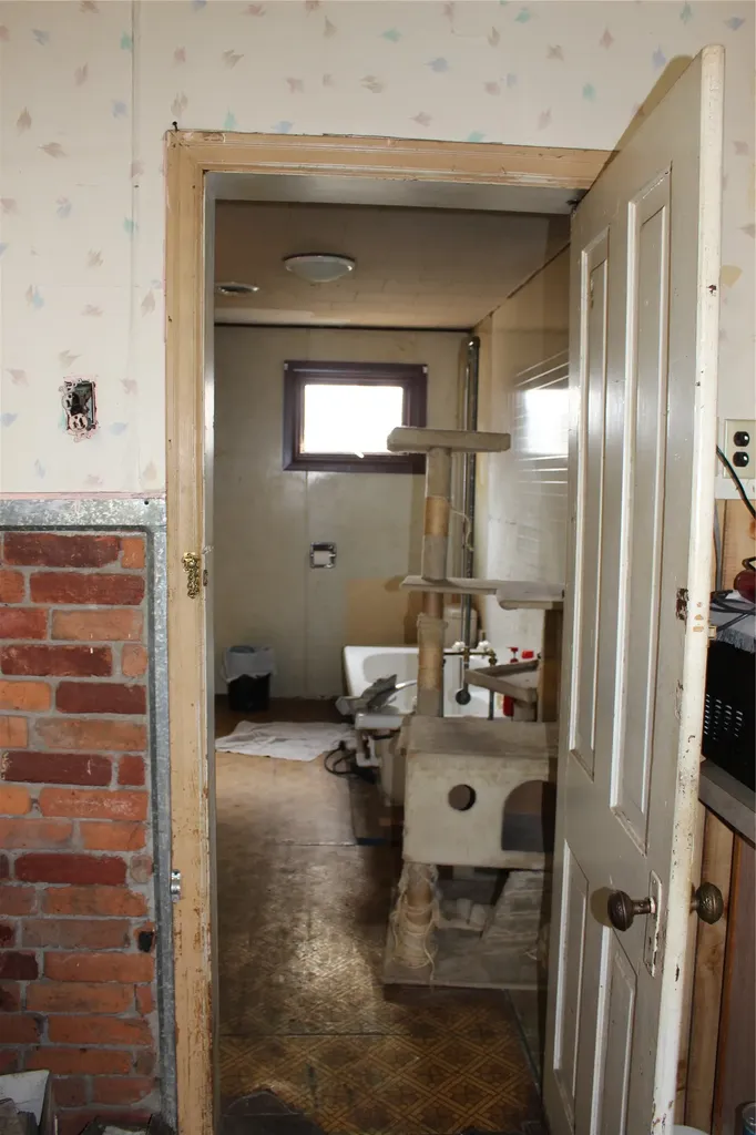 1018 Crosby Street Anaconda MT 59711