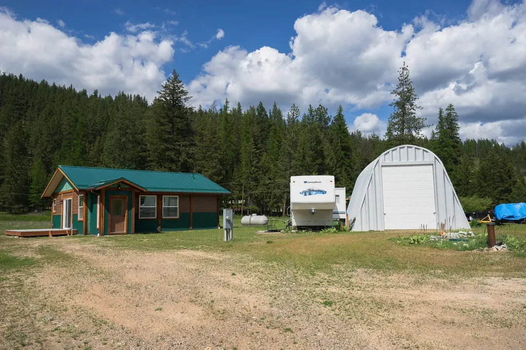127 Emma Lane St Regis MT 59866