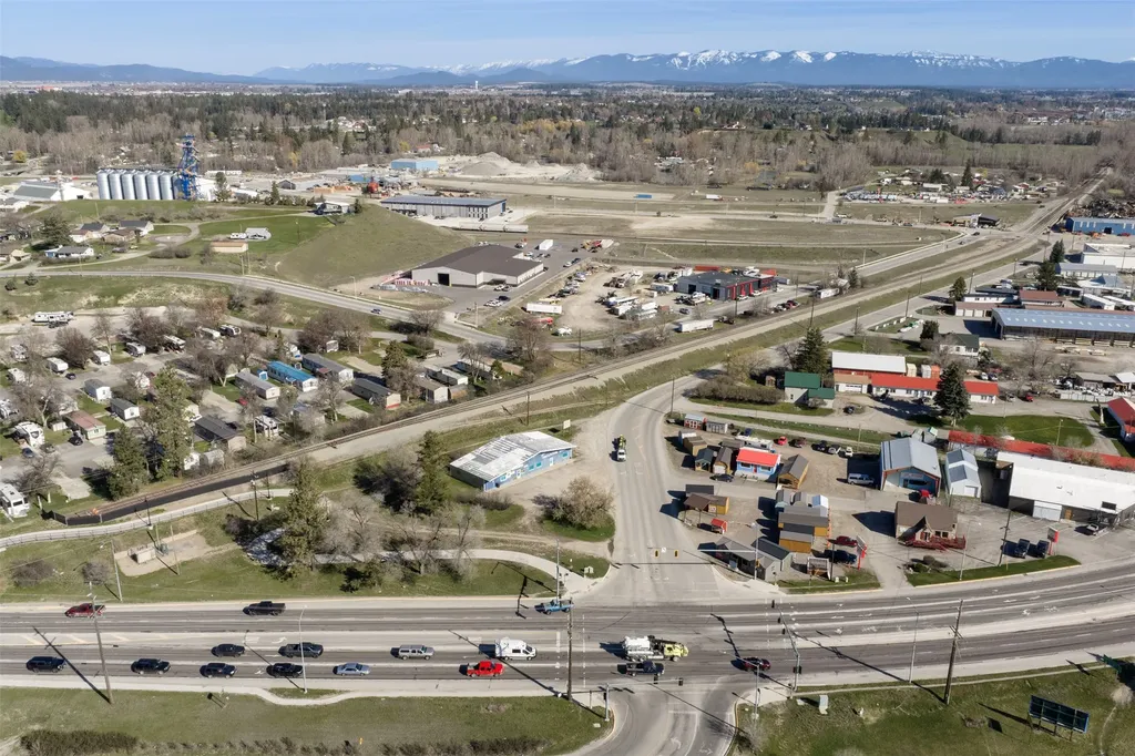 1001 Us Highway 2 E Kalispell MT 59901