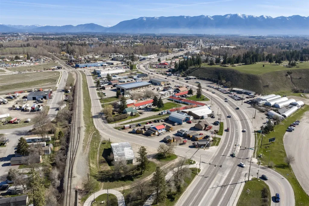 1001 Us Highway 2 E Kalispell MT 59901