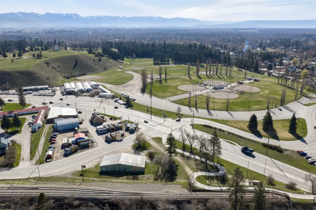 1001 Us Highway 2 E Kalispell MT 59901