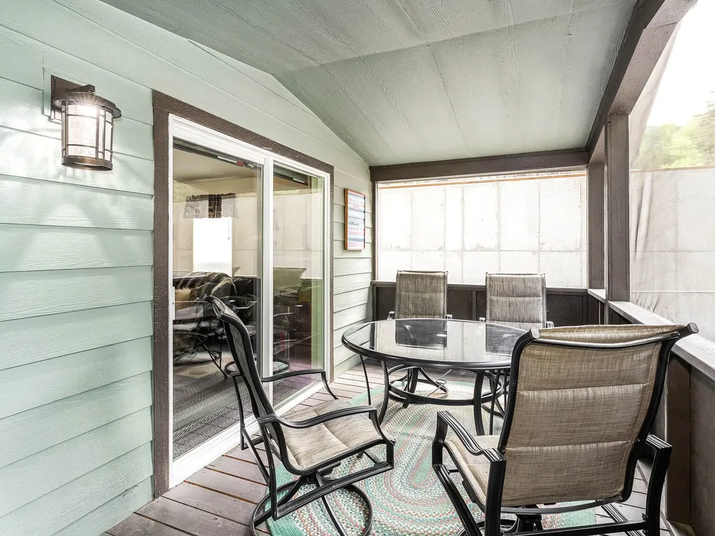 47 Mcdonald Creek Lane West Glacier MT 59936