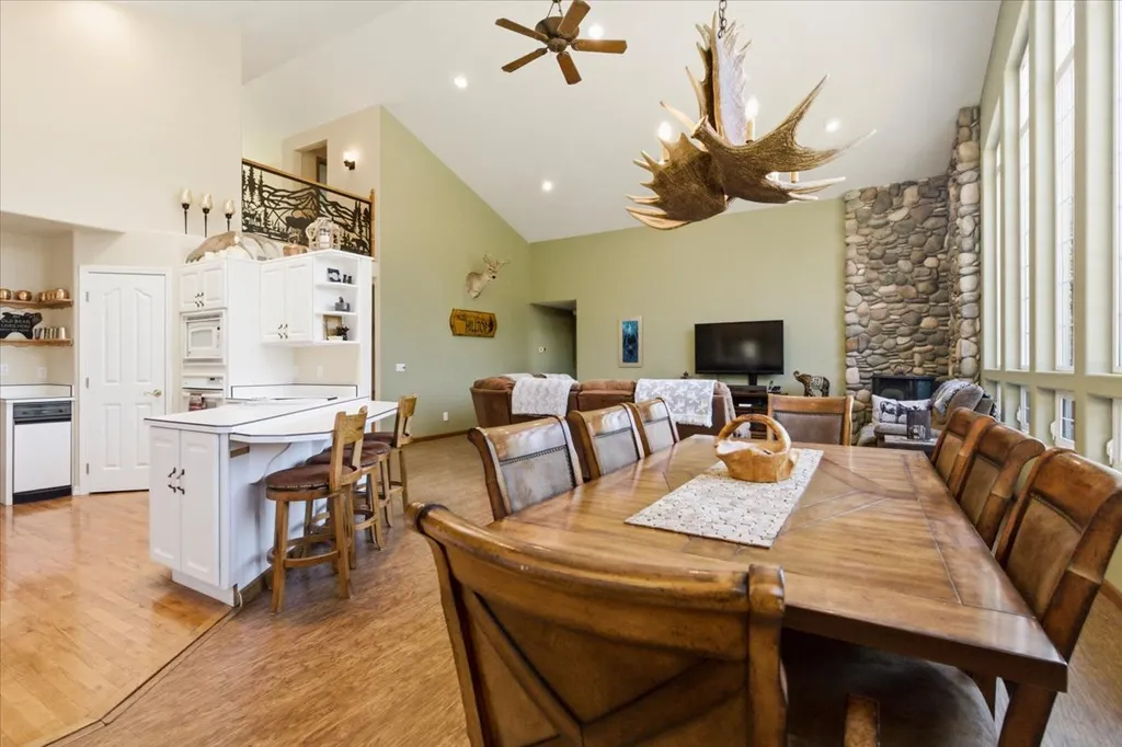 1800 Pomeroy Trail Eureka MT 59917