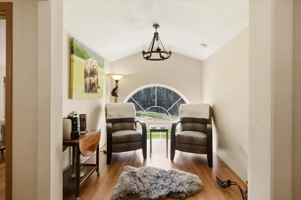 1800 Pomeroy Trail Eureka MT 59917