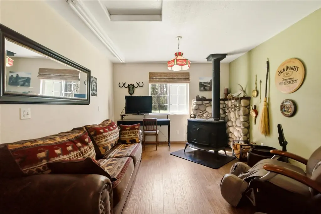1800 Pomeroy Trail Eureka MT 59917