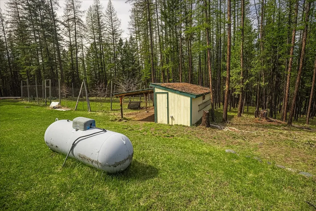 1800 Pomeroy Trail Eureka MT 59917