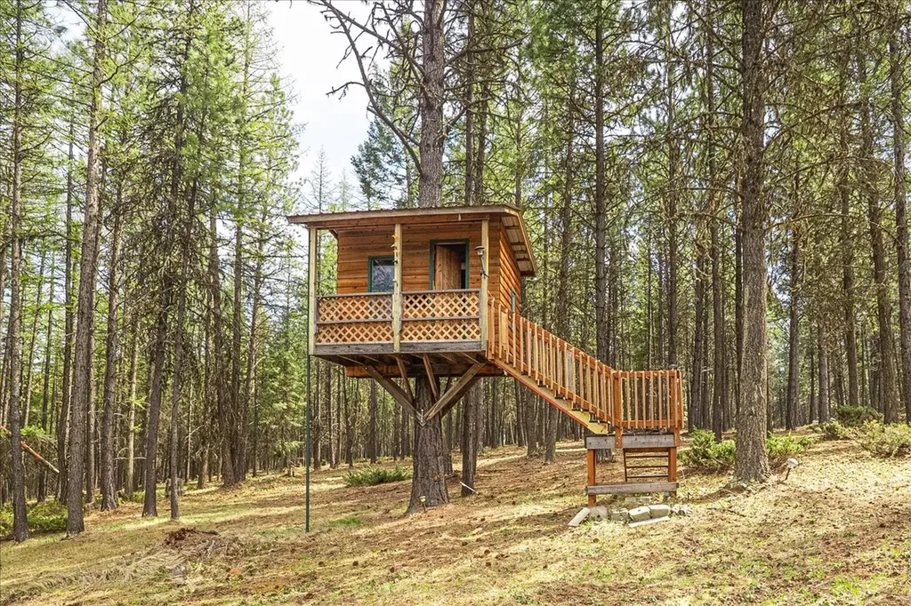 1800 Pomeroy Trail Eureka MT 59917