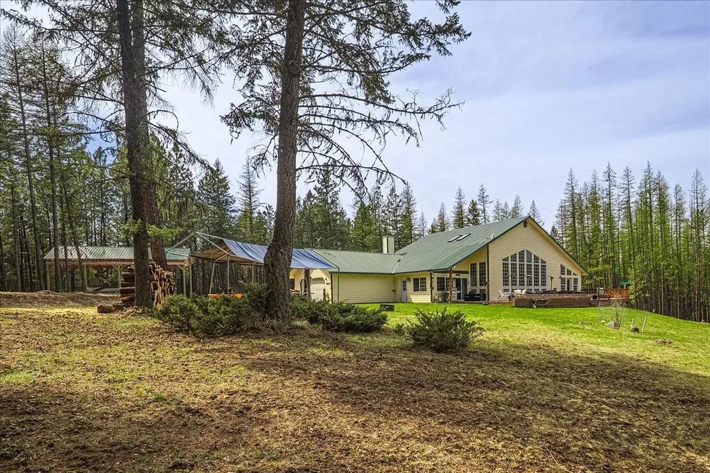 1800 Pomeroy Trail Eureka MT 59917