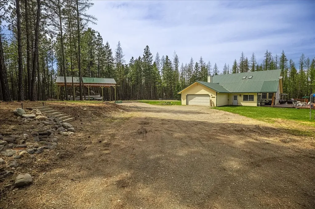 1800 Pomeroy Trail Eureka MT 59917