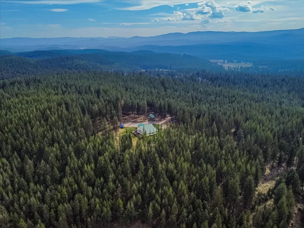 1800 Pomeroy Trail Eureka MT 59917