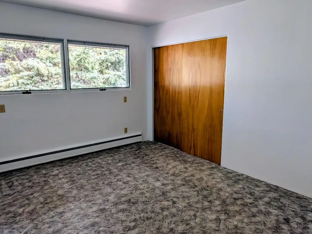 300 Gallatin Street Shelby MT 59474